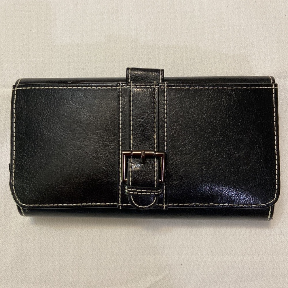 Black All In One Womens Snap Closure Zippered Organizer Wallet